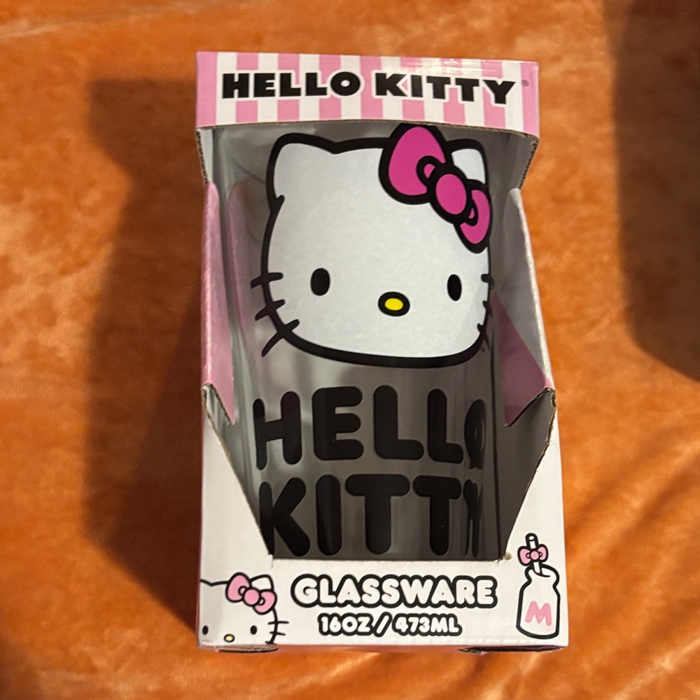 Hello Kitty Glassware with Pink and Black Design